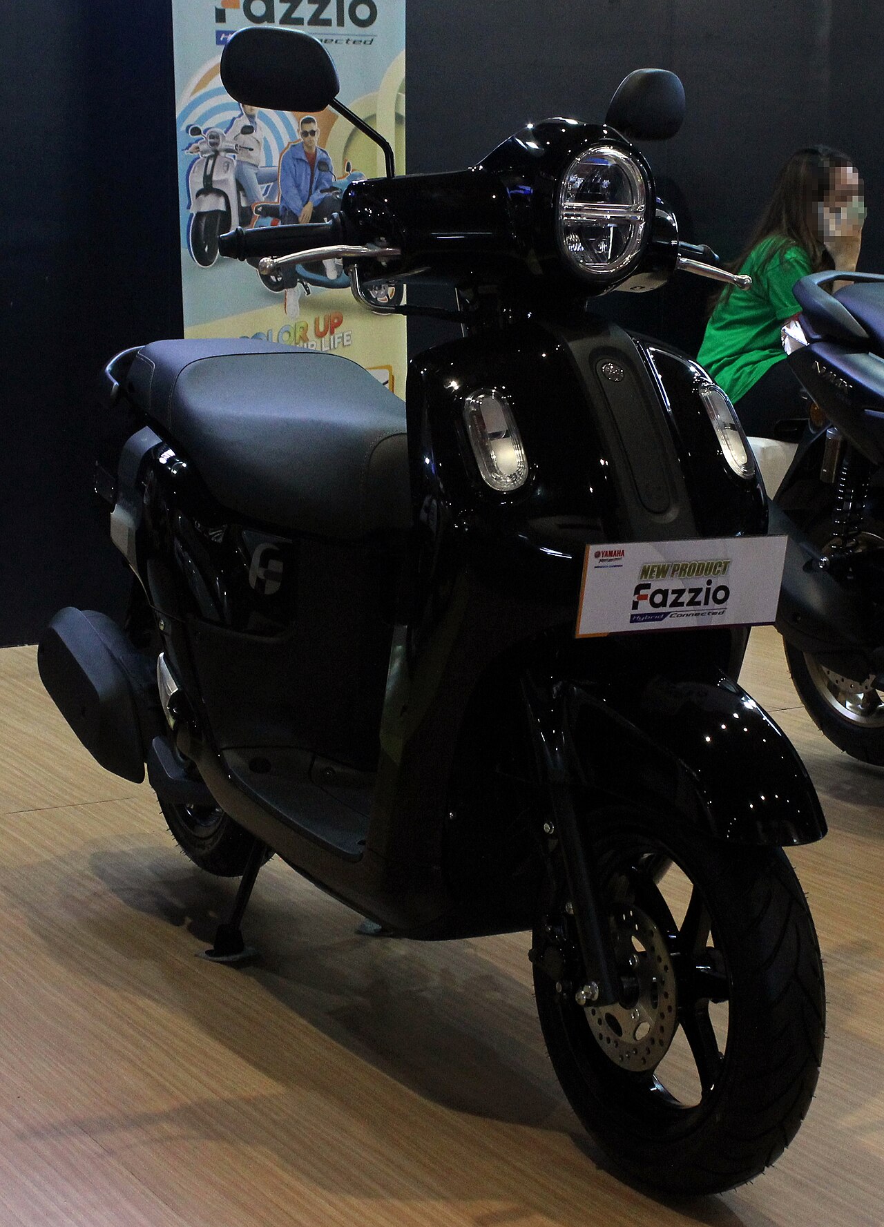 Yamaha Fazzio BK-007